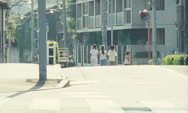 誰も知らない [Nobody Knows][无人知晓] (2004)