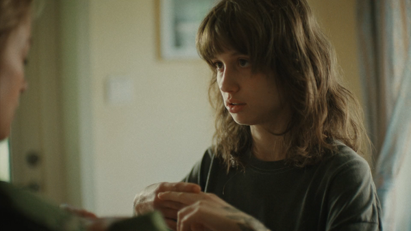 Paradise Is Burning (2023)